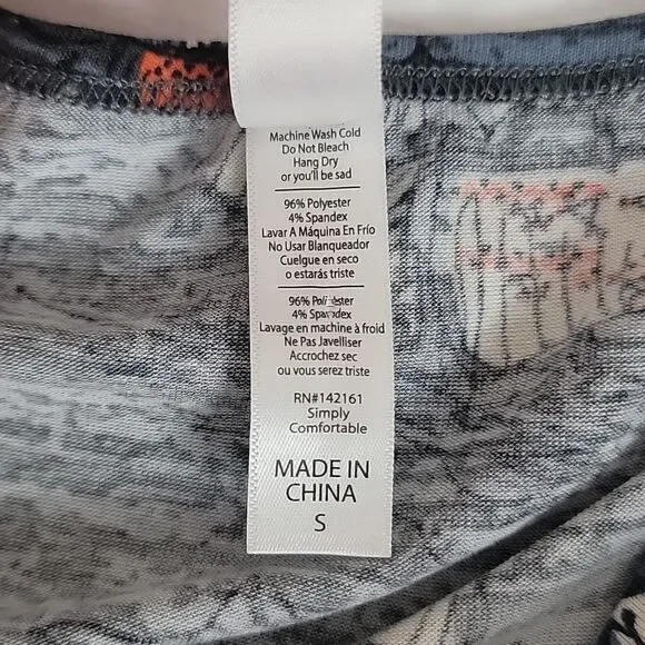 LukaRoe t-shirt bundle printed fun themed and super soft Size S - Picture 9 of 9